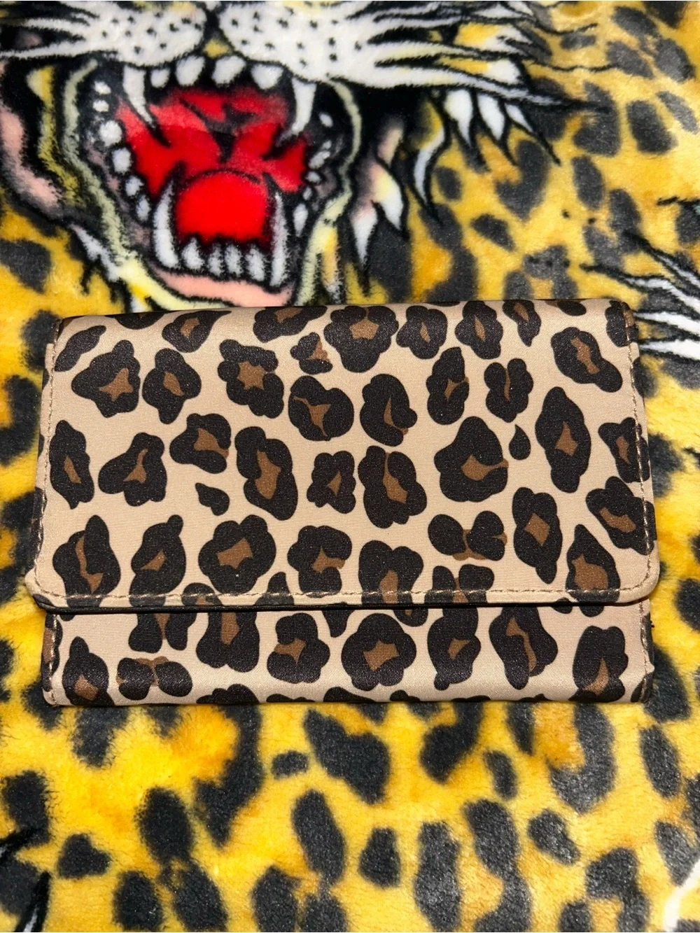 Leopard Print Clutch Wallet - Brown/Black